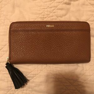 Fossil wallet